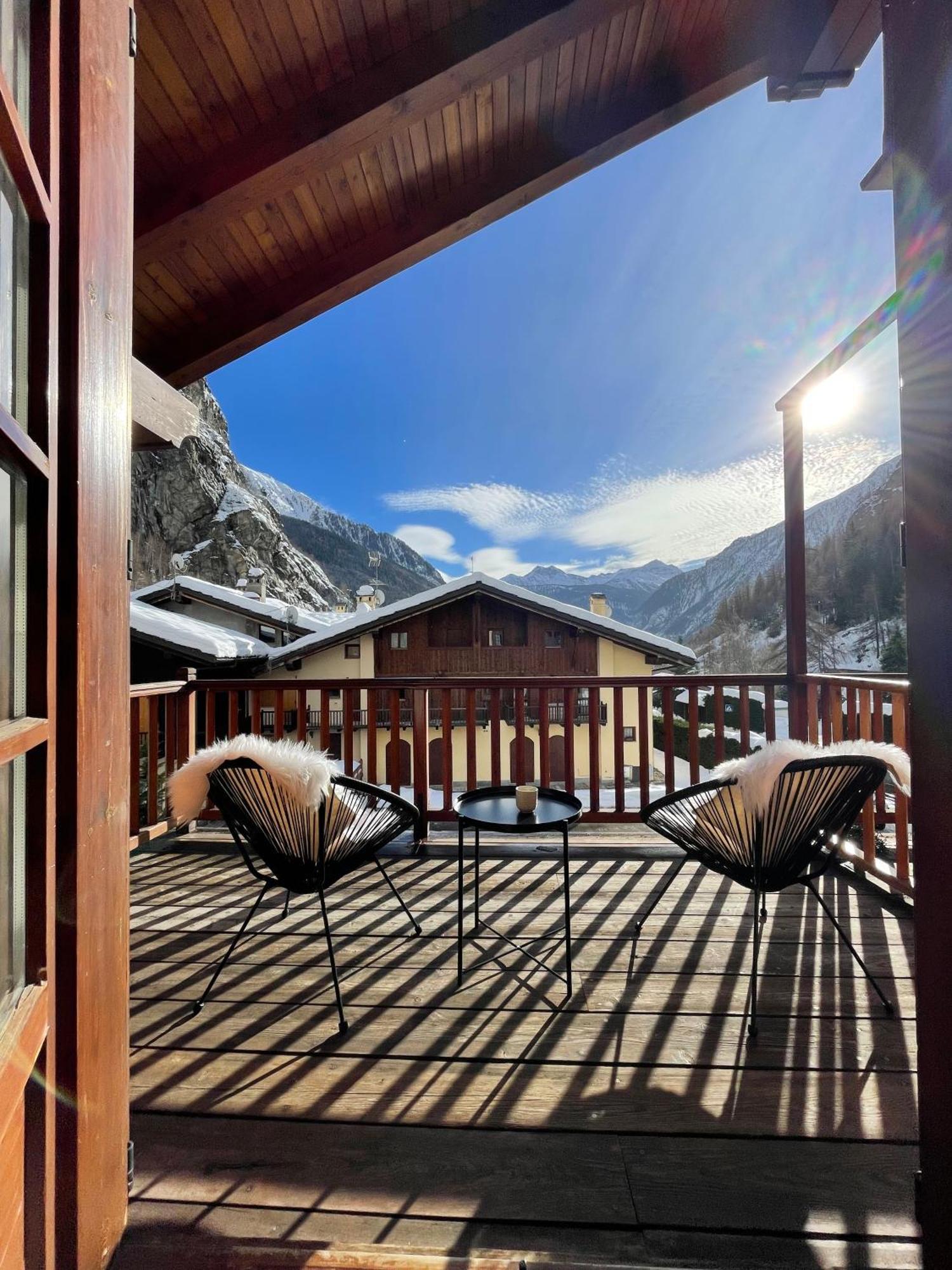 Chalet Mont Blanc De Courmayeur Eksteriør bilde